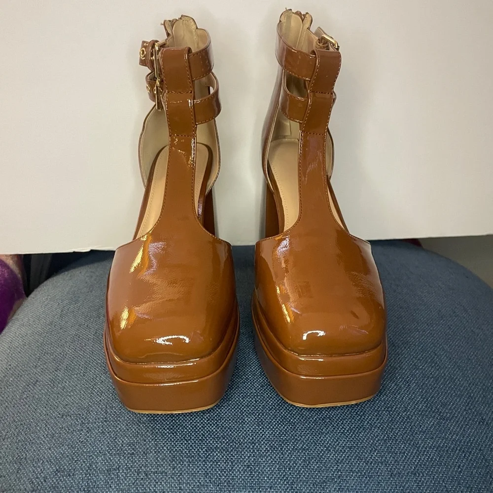 Maria Platform Heels| Cognac Patent | Size 9W| Fashion to Figure - Picture 8 of 11